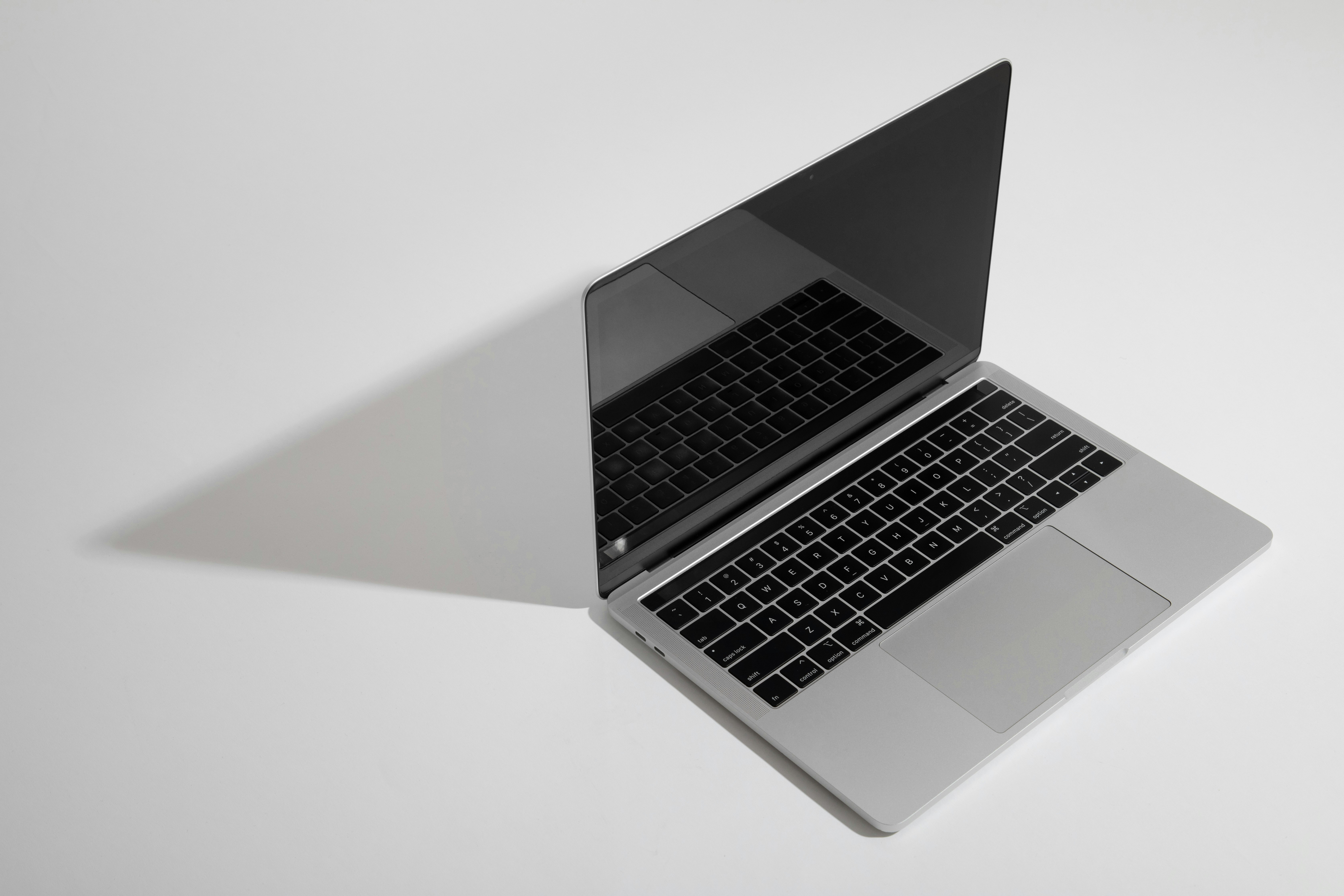 MacBook Air M4 thin side profile