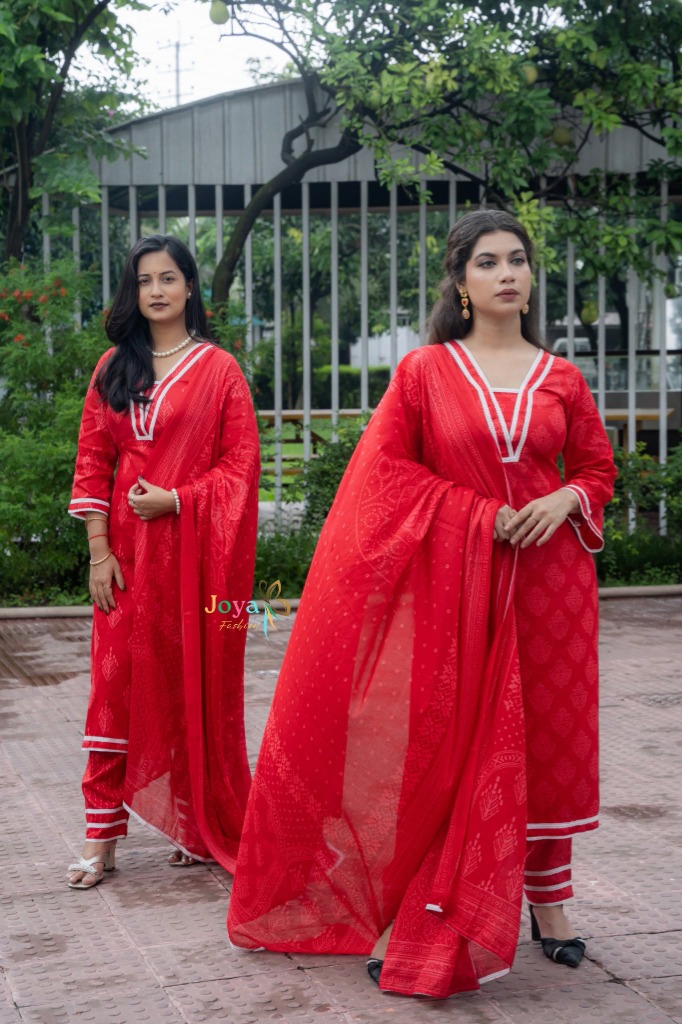 Red dress two models walk
